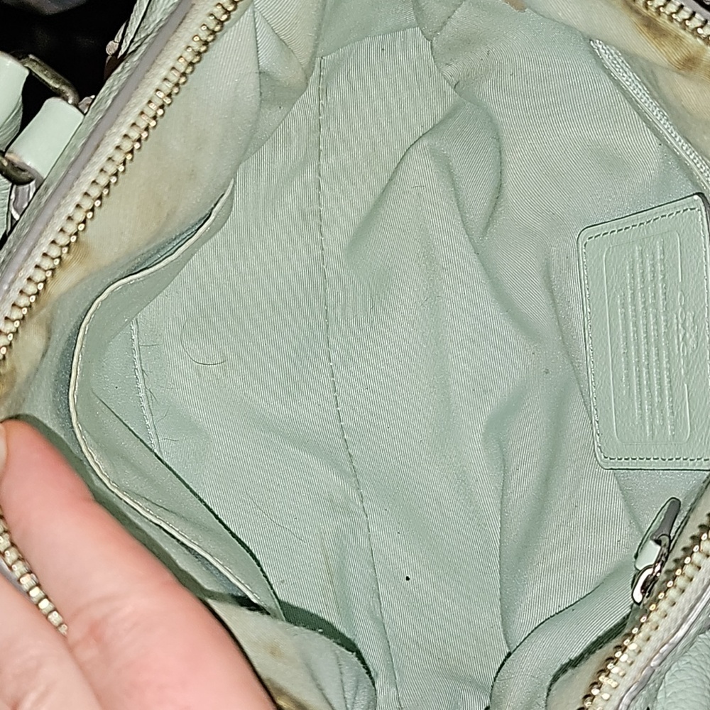 Coach Crossbody satchel in light seafoam green - Picture 8 of 10